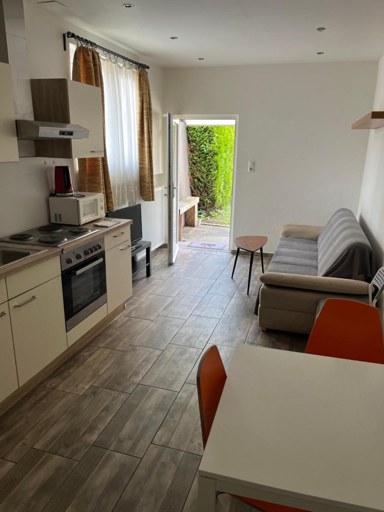 Apartment Zirkusstrasse Leoben  Exterior photo